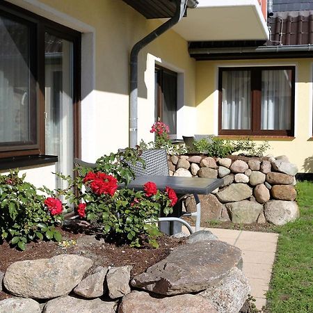 Ostseehotel Wustrow ヴストロ エクステリア 写真