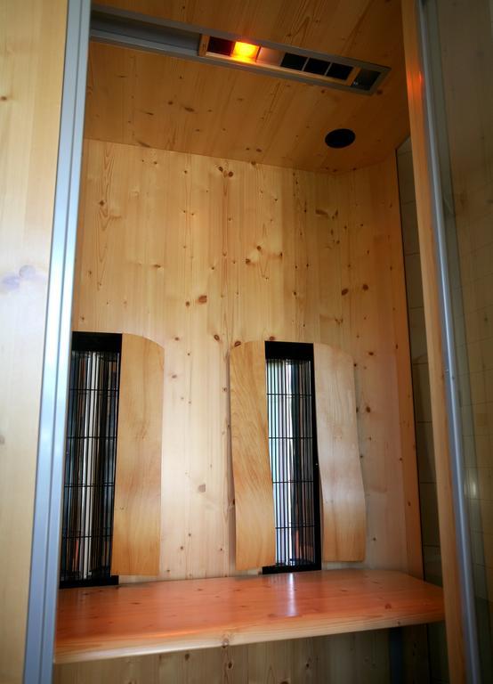 Ostseehotel Wustrow ヴストロ エクステリア 写真