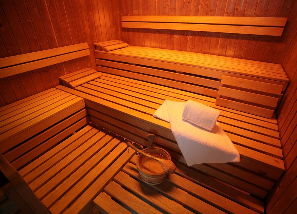 Ostseehotel Wustrow ヴストロ エクステリア 写真